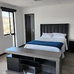 Mono Ambiente, Centro De La Paz.